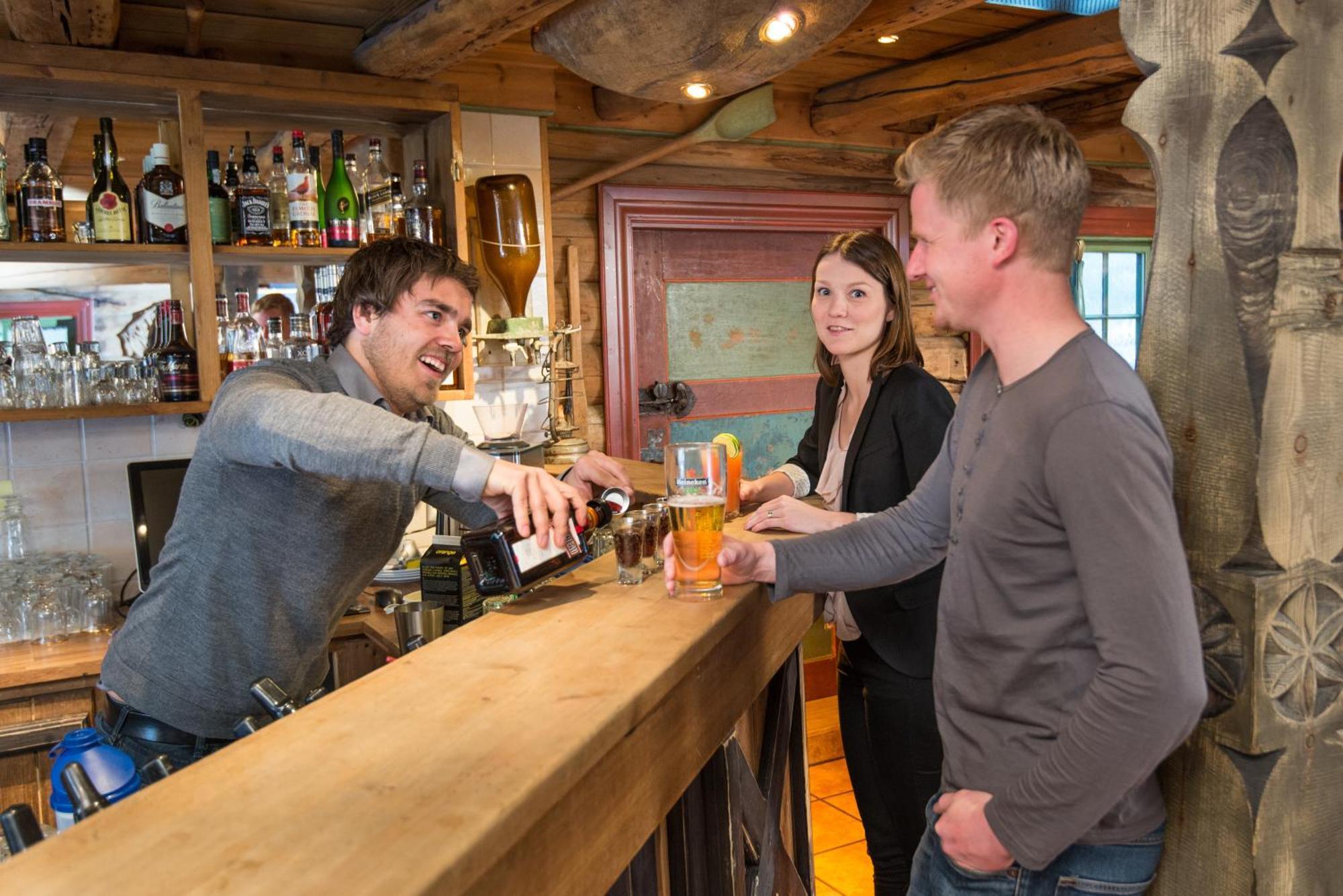 Nordal Turistsenter Hotel Лом Екстериор снимка