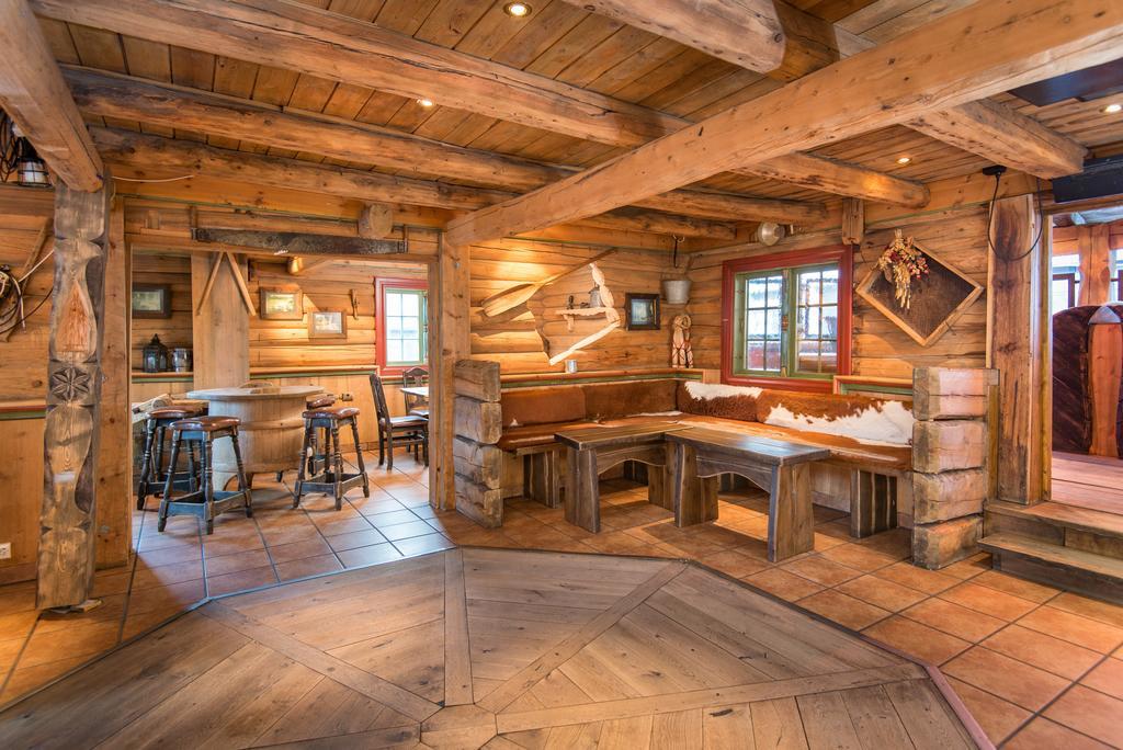 Nordal Turistsenter Hotel Лом Екстериор снимка