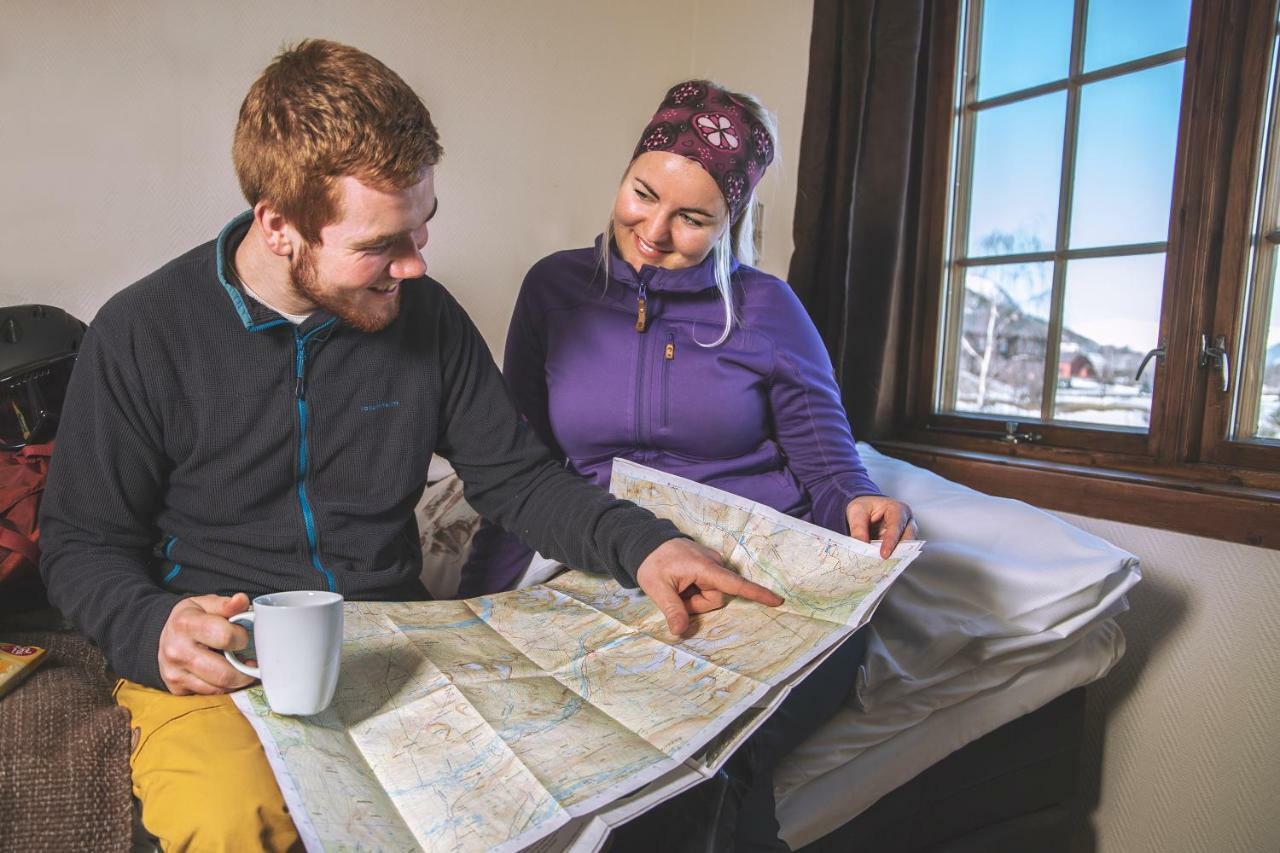 Nordal Turistsenter Hotel Лом Екстериор снимка